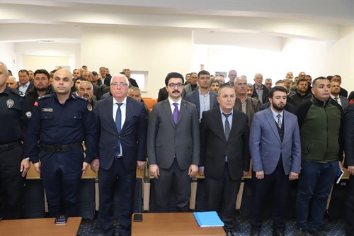 KAYMAKAMLIĞIMIZCA MUHTARLAR VE KURUM AMİRLERİ TOPLANTISI DÜZENLENDİ
